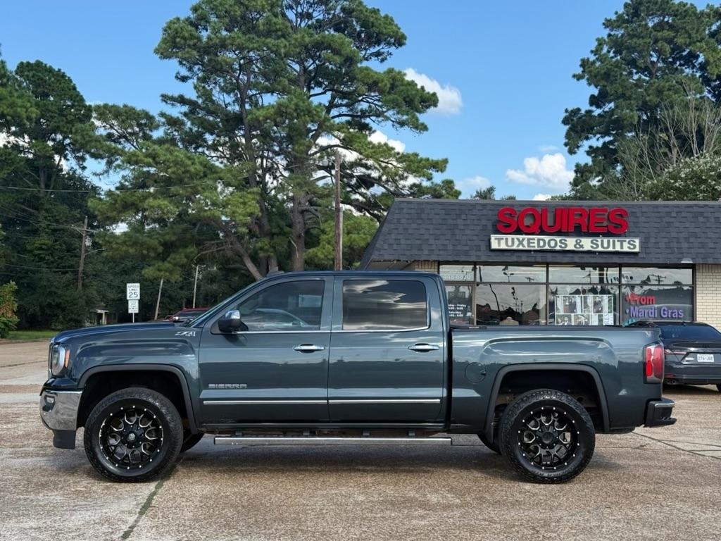 GMC Sierra 1500 4WD Crew Cab 143.5" SLT 2018