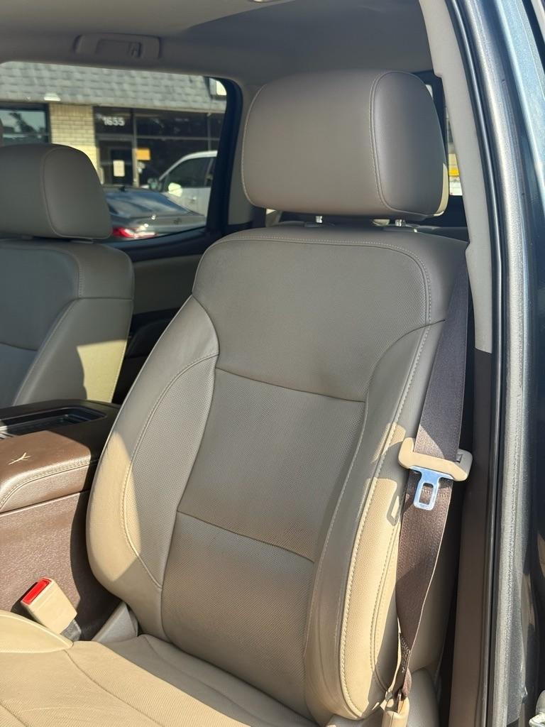 GMC Sierra 1500 4WD Crew Cab 143.5" SLT 2018