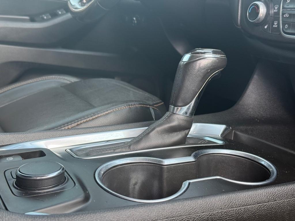 Chevrolet Traverse FWD 4dr LT Leather w/3LT 2019