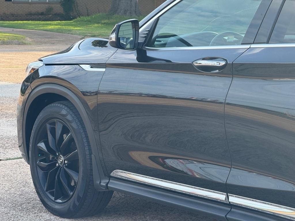 Infiniti QX50 LUXE AWD 2019