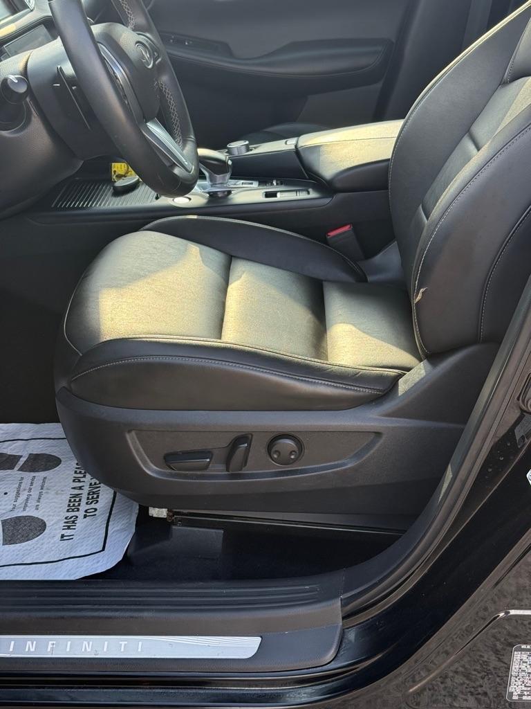 Infiniti QX50 LUXE AWD 2019