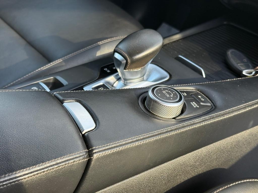 Infiniti QX50 LUXE AWD 2019