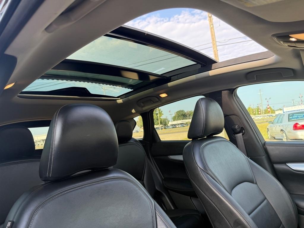 Infiniti QX50 LUXE AWD 2019
