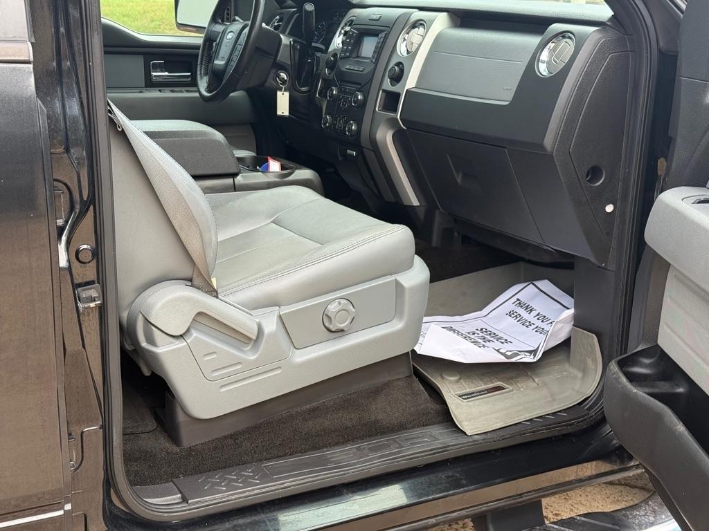 Ford F-150 2WD SuperCrew 145" King Ranch 2014