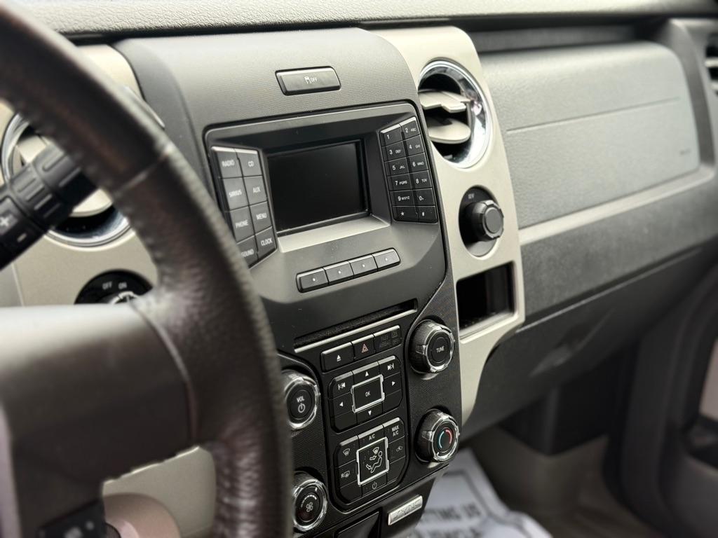 Ford F-150 2WD SuperCrew 145" King Ranch 2014