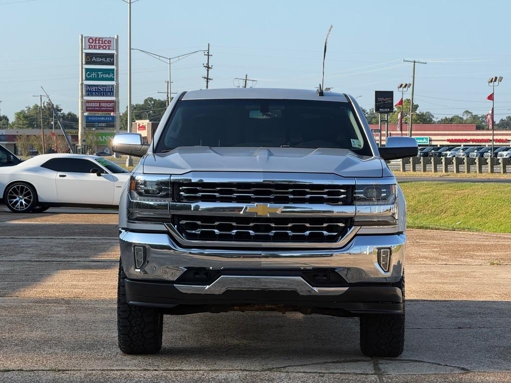Chevrolet Silverado 1500 4WD Crew Cab 143.5" LTZ w/1LZ 2018