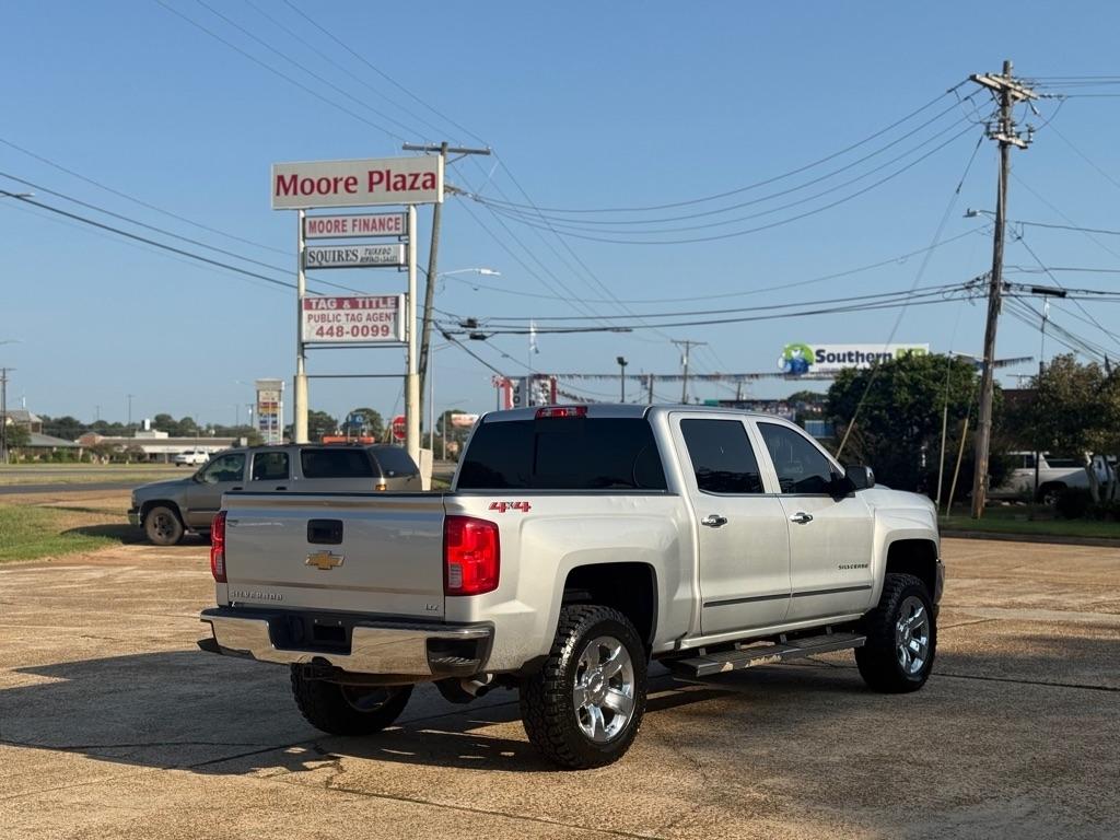 Chevrolet Silverado 1500 4WD Crew Cab 143.5" LTZ w/1LZ 2018