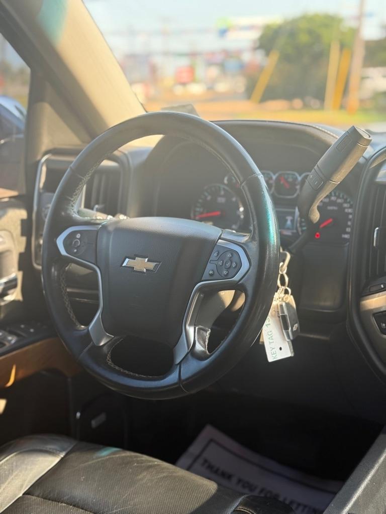 Chevrolet Silverado 1500 4WD Crew Cab 143.5" LTZ w/1LZ 2018