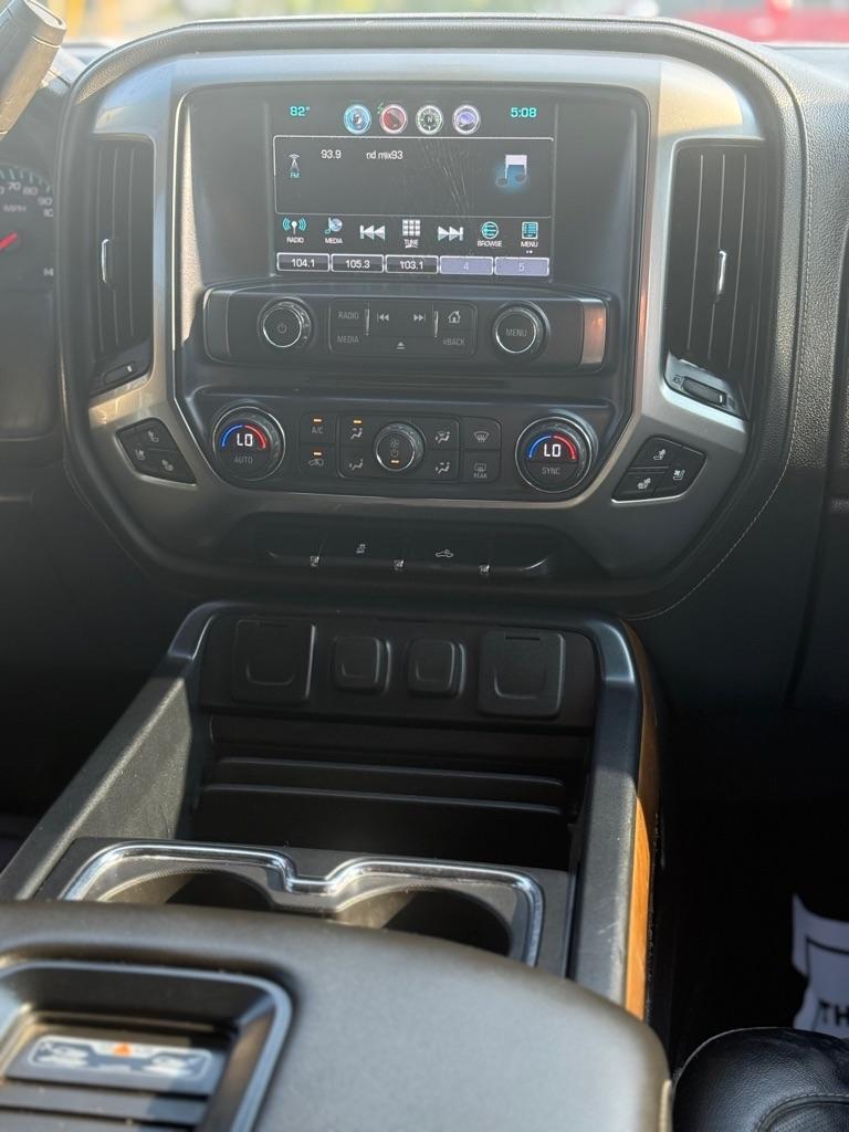 Chevrolet Silverado 1500 4WD Crew Cab 143.5" LTZ w/1LZ 2018