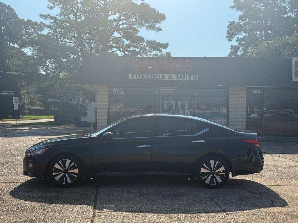 Nissan Altima 2.5 SV Sedan 2019