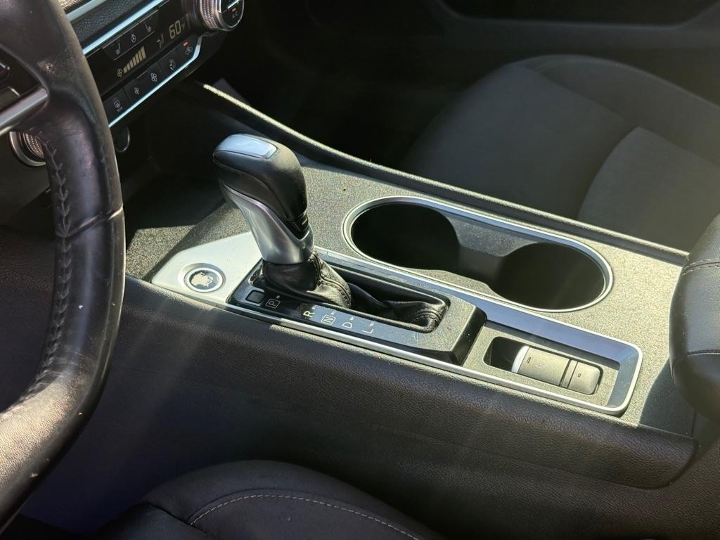 Nissan Altima 2.5 SV Sedan 2019