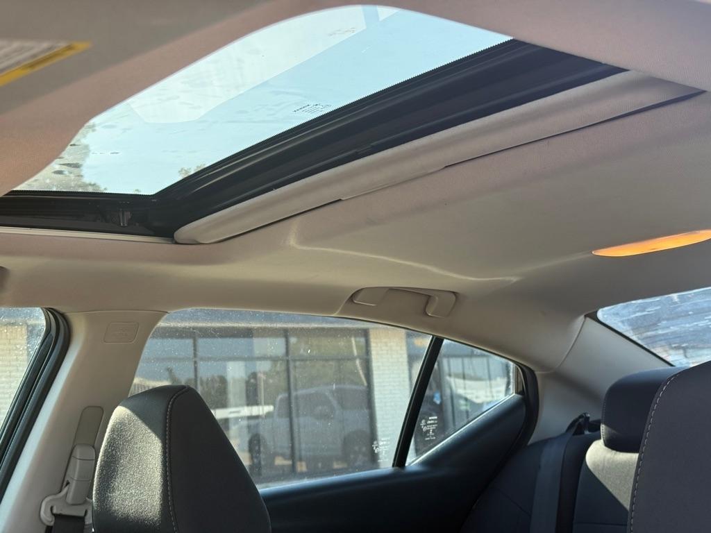 Nissan Altima 2.5 SV Sedan 2019