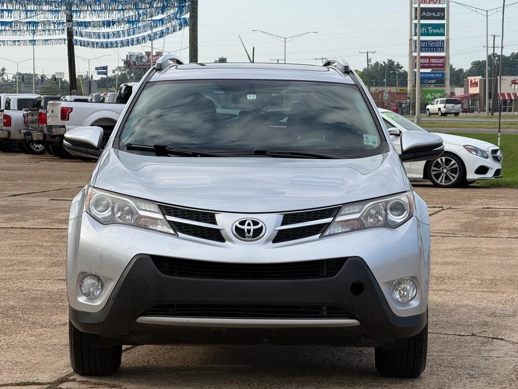 Toyota RAV4 FWD 4dr XLE (Natl) 2015