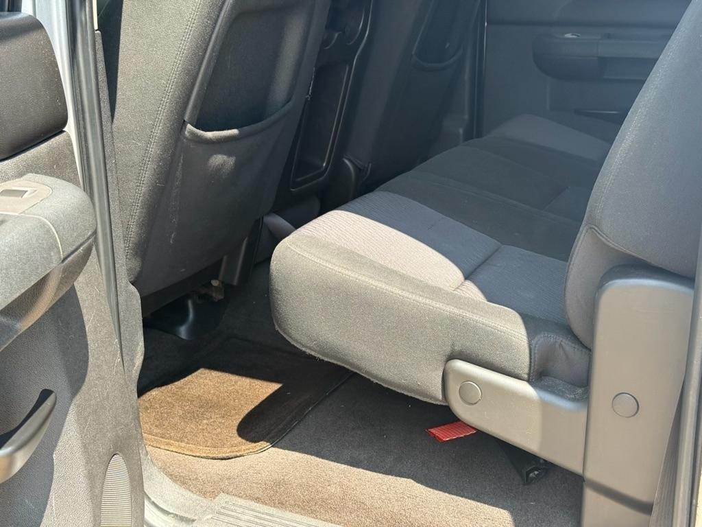 Chevrolet Silverado 1500 2WD Crew Cab 143.5" LS 2010