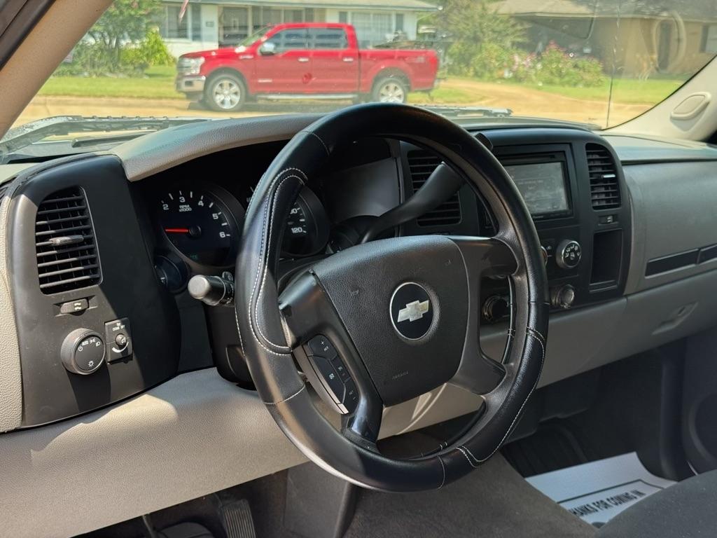 Chevrolet Silverado 1500 2WD Crew Cab 143.5" LS 2010