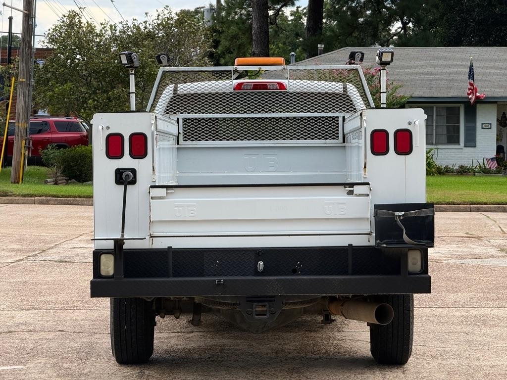 GMC Sierra 2500HD 2WD Reg Cab 133.6" SLE 2018