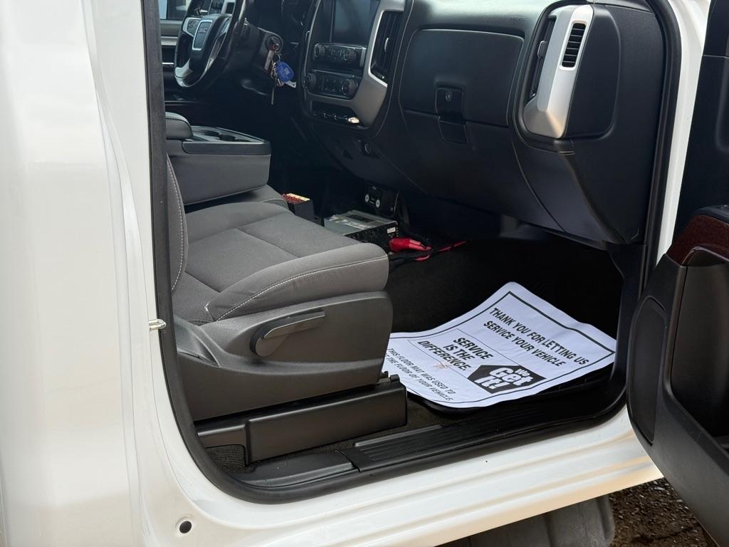 GMC Sierra 2500HD 2WD Reg Cab 133.6" SLE 2018
