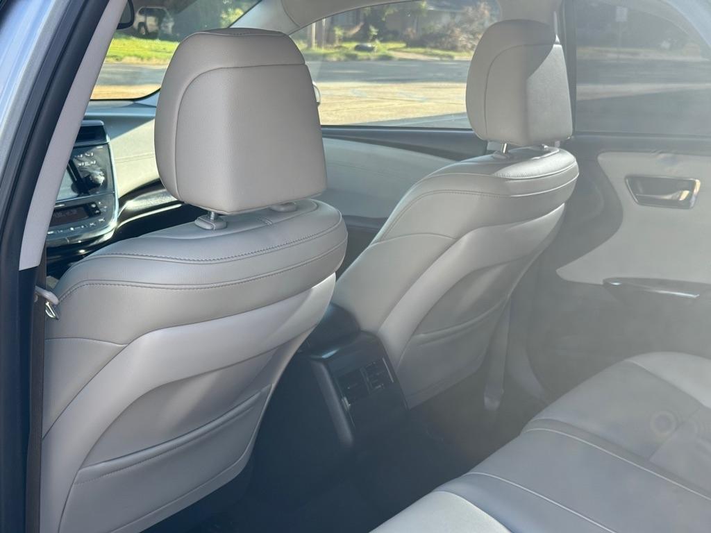 Toyota Avalon XLE Premium (Natl) 2018