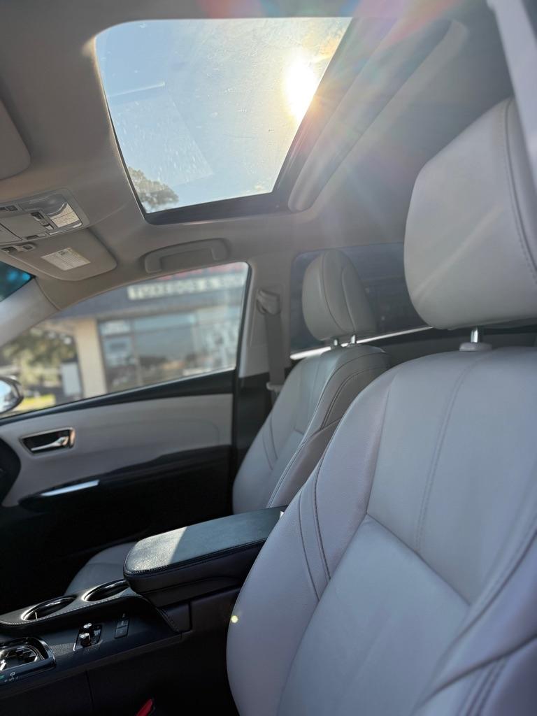 Toyota Avalon XLE Premium (Natl) 2018