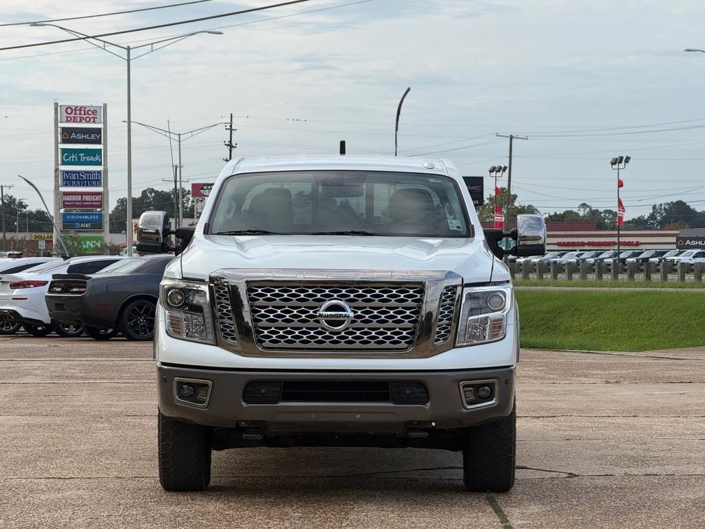 Nissan Titan XD 4x4 Diesel Crew Cab Platinum Reserve 2018