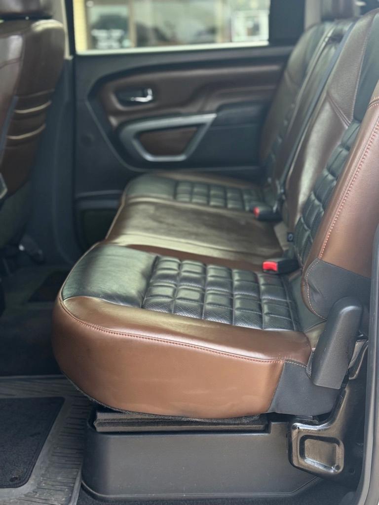 Nissan Titan XD 4x4 Diesel Crew Cab Platinum Reserve 2018
