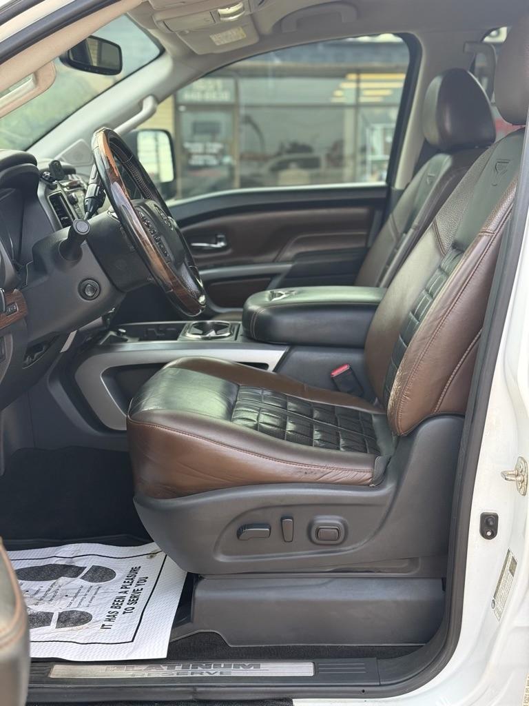 Nissan Titan XD 4x4 Diesel Crew Cab Platinum Reserve 2018