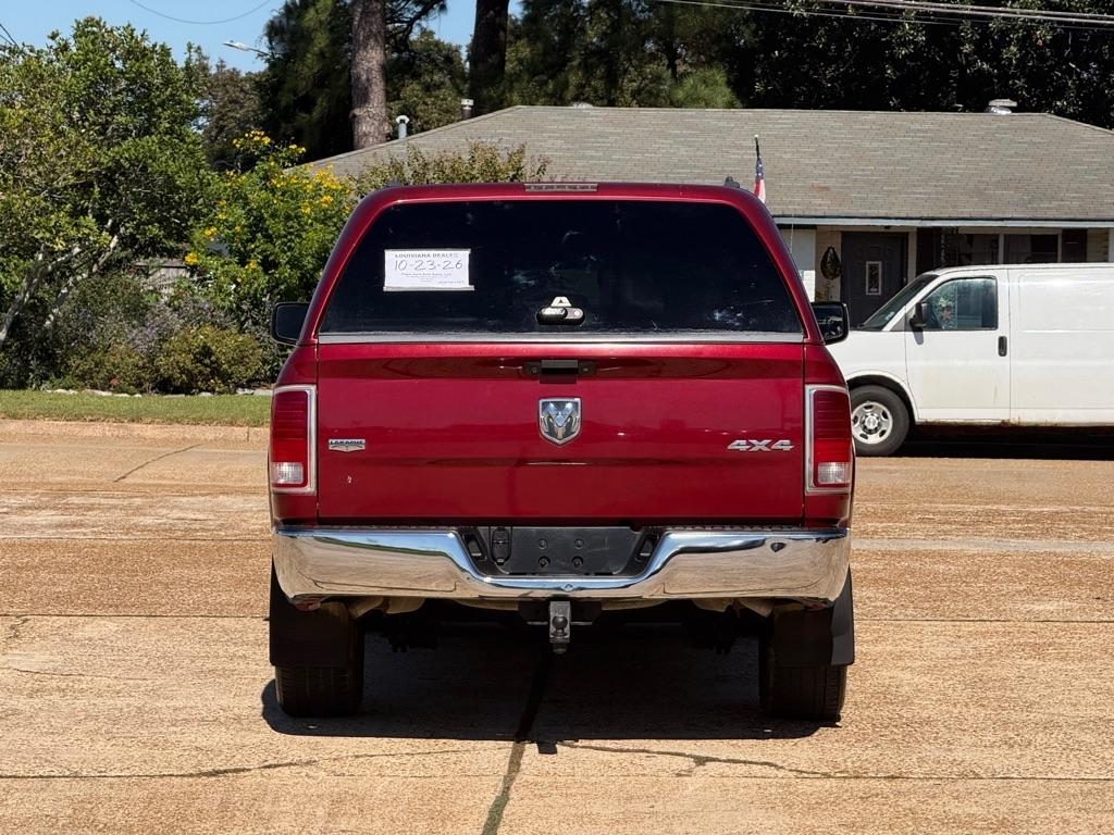 RAM 1500 4WD Crew Cab 140.5" Laramie 2015