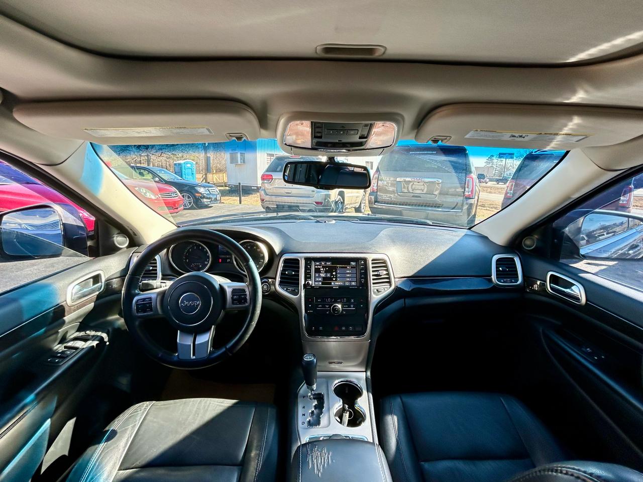 Jeep Grand Cherokee  2012