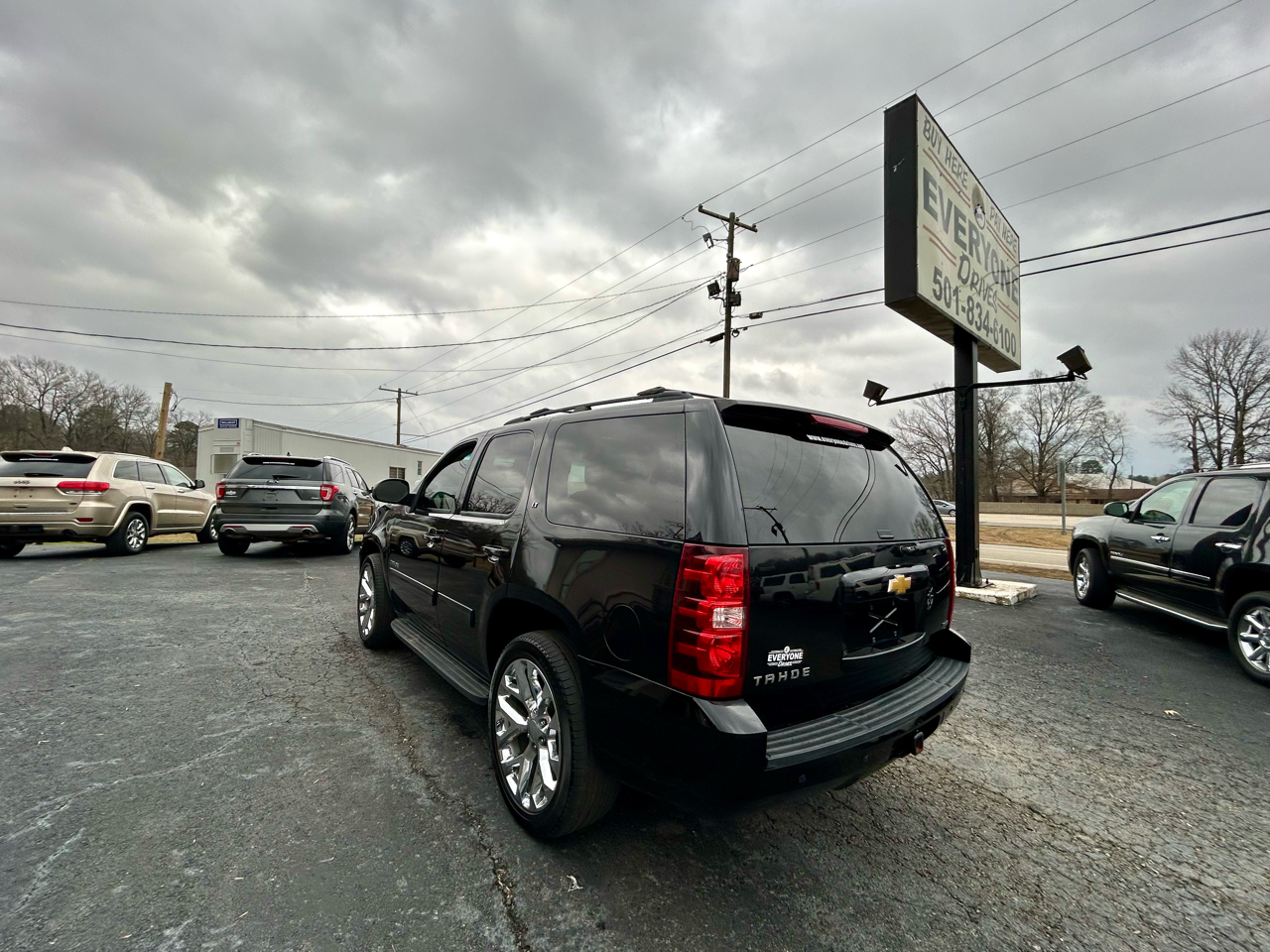 Chevrolet Tahoe  2012