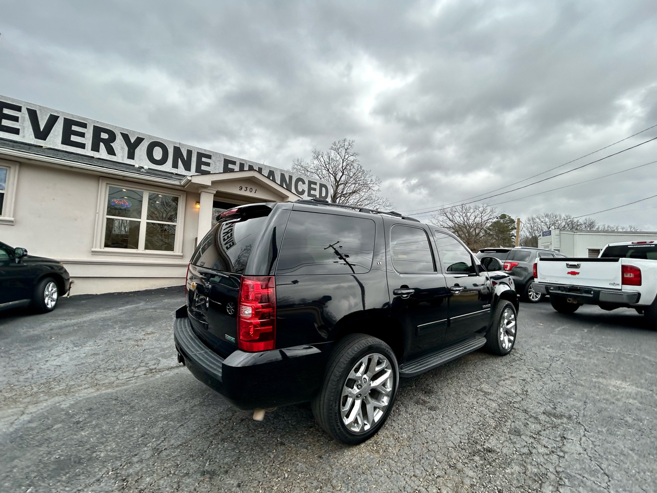 Chevrolet Tahoe  2012