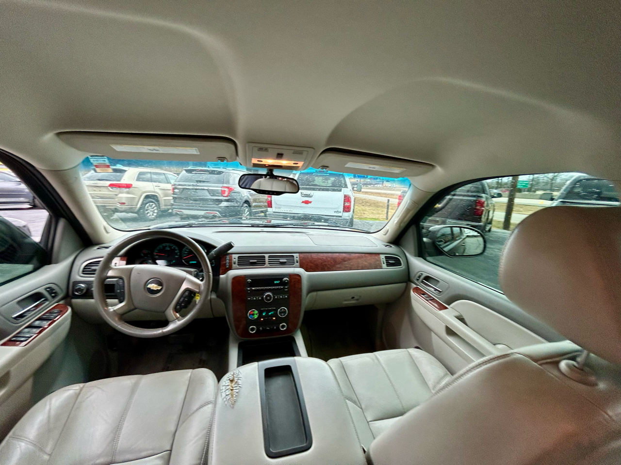 Chevrolet Tahoe  2012