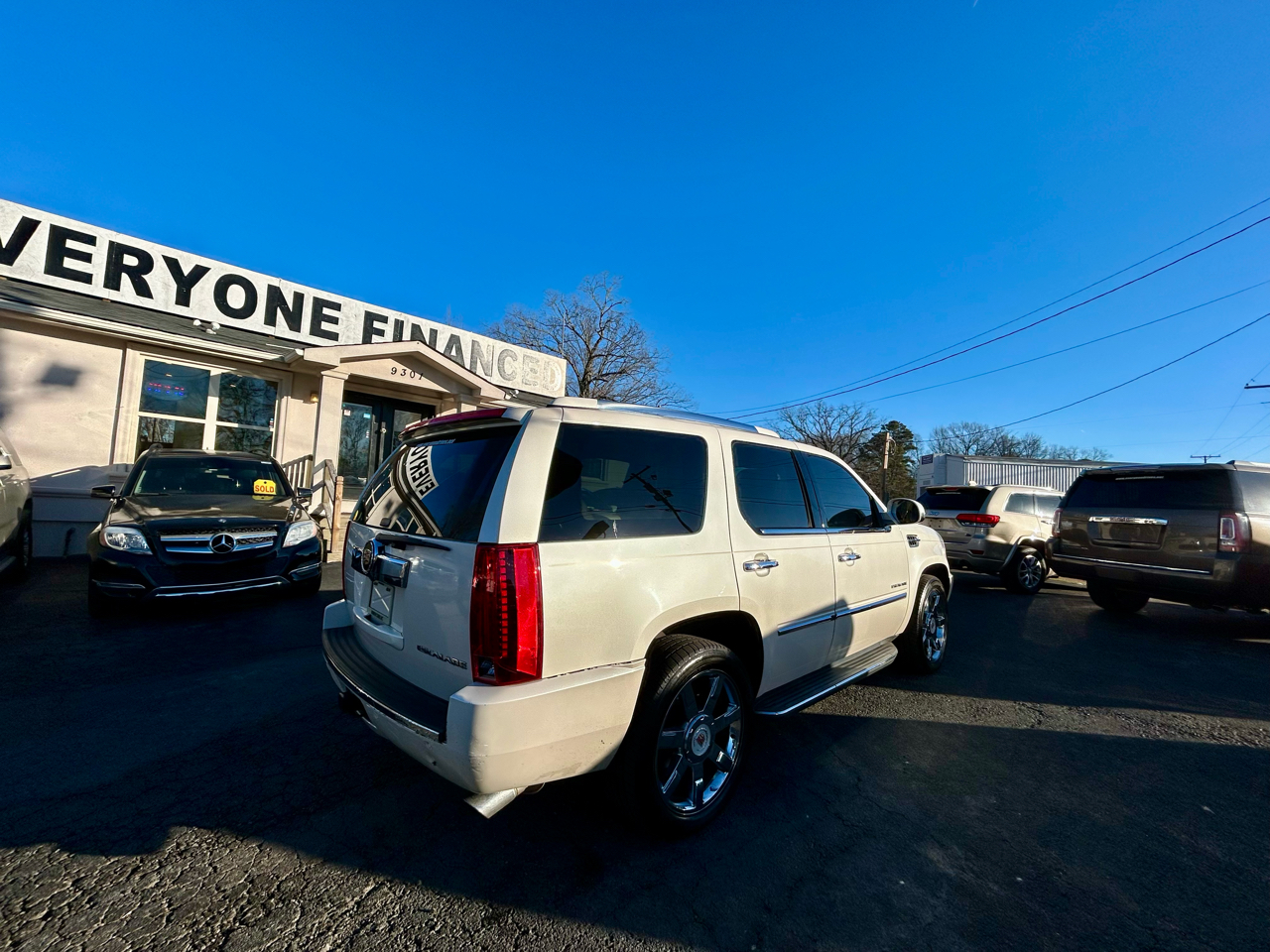 Cadillac Escalade  2014