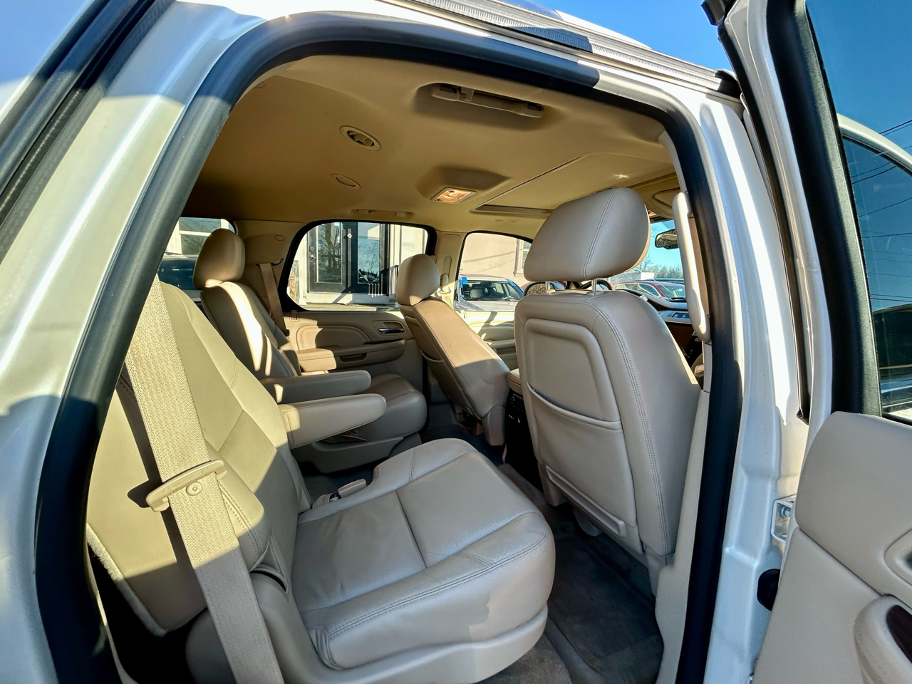 Cadillac Escalade  2014