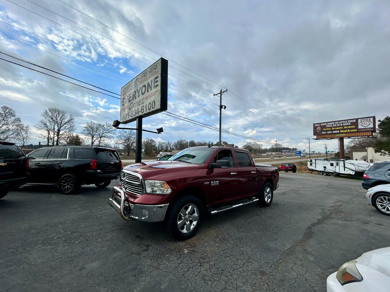 2016 RAM 1500 SLT