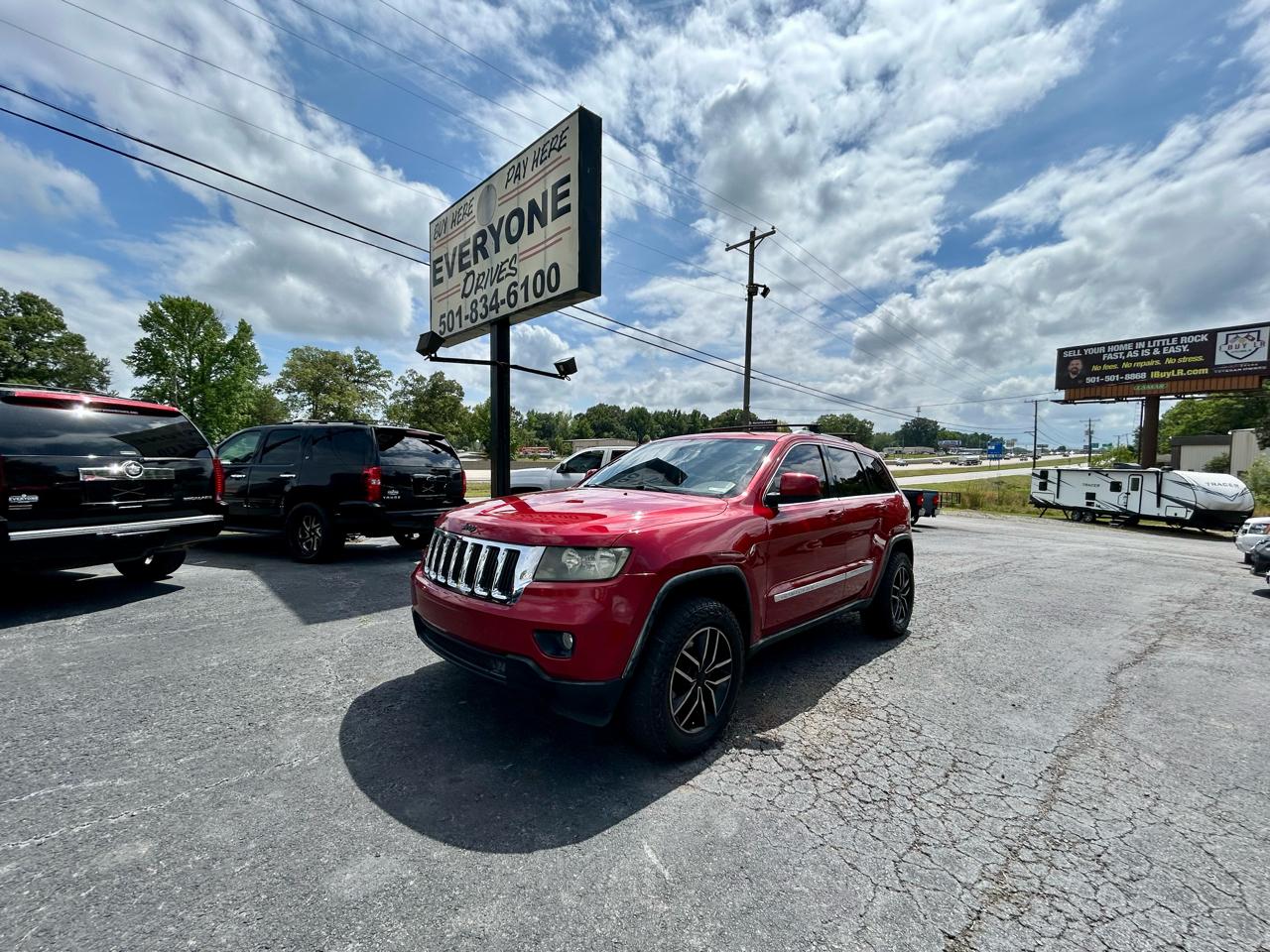 2011 Jeep Grand Cherokee LAREDO