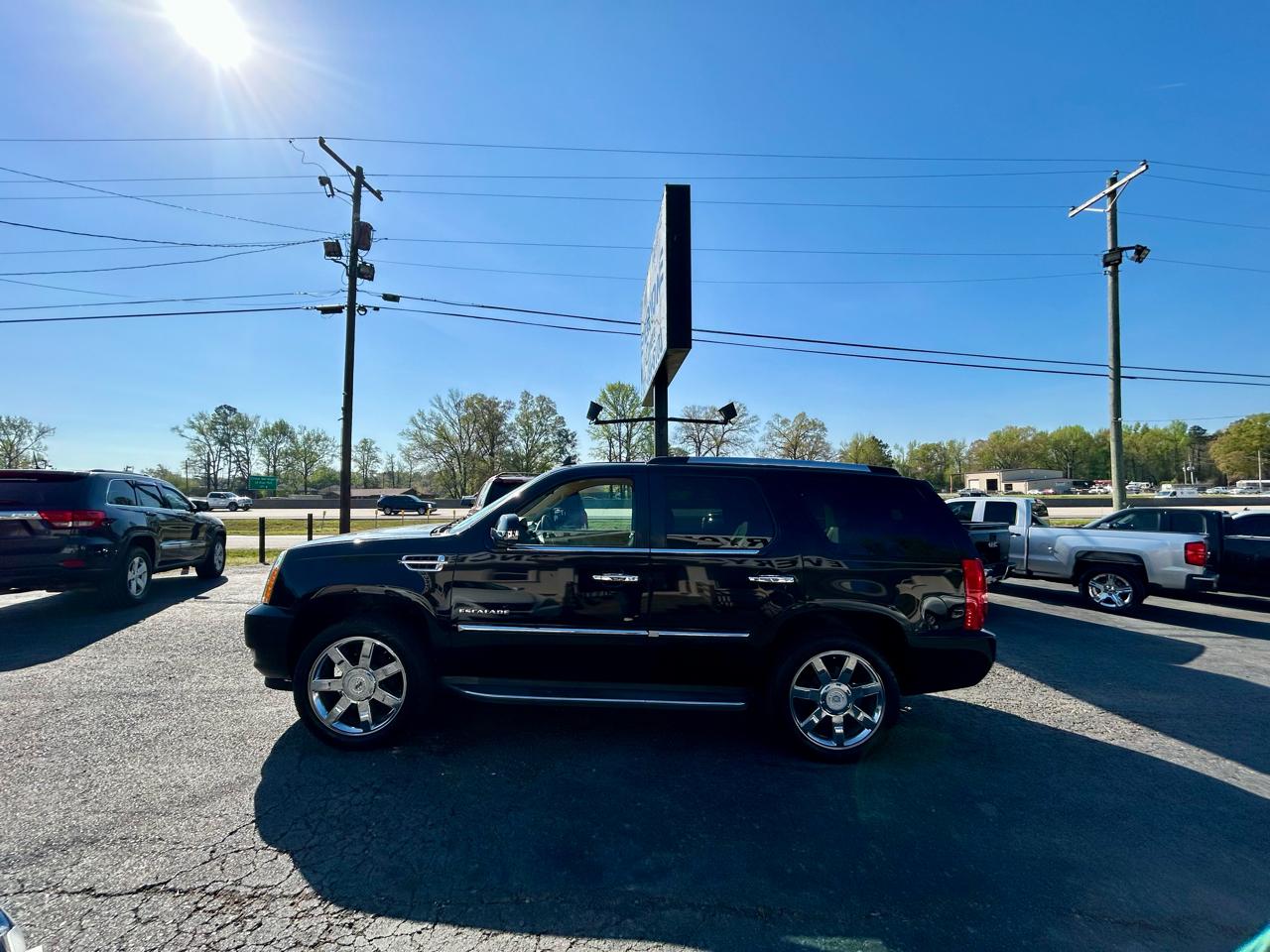 Cadillac Escalade  2010