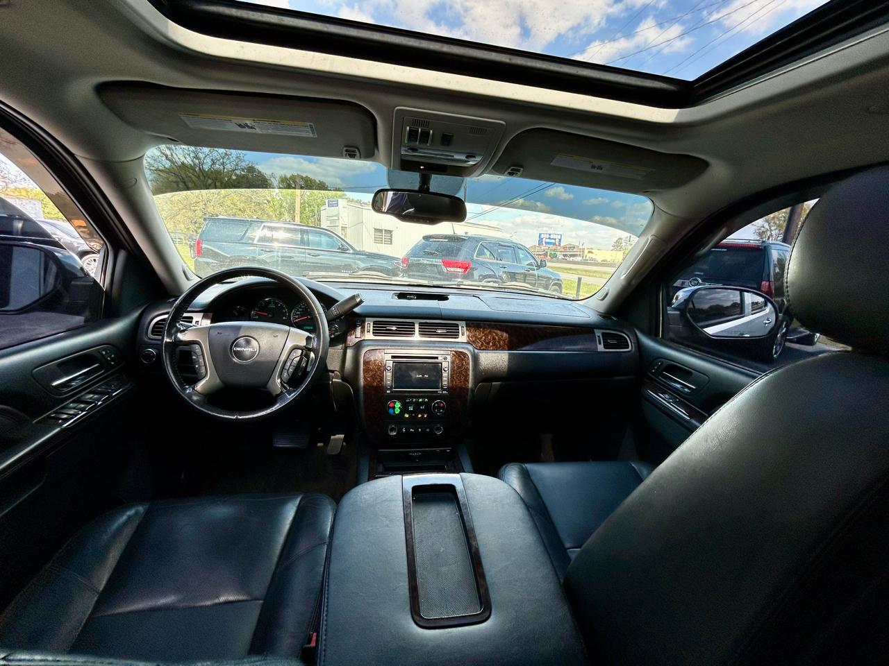 GMC Yukon Denali Denali 2011