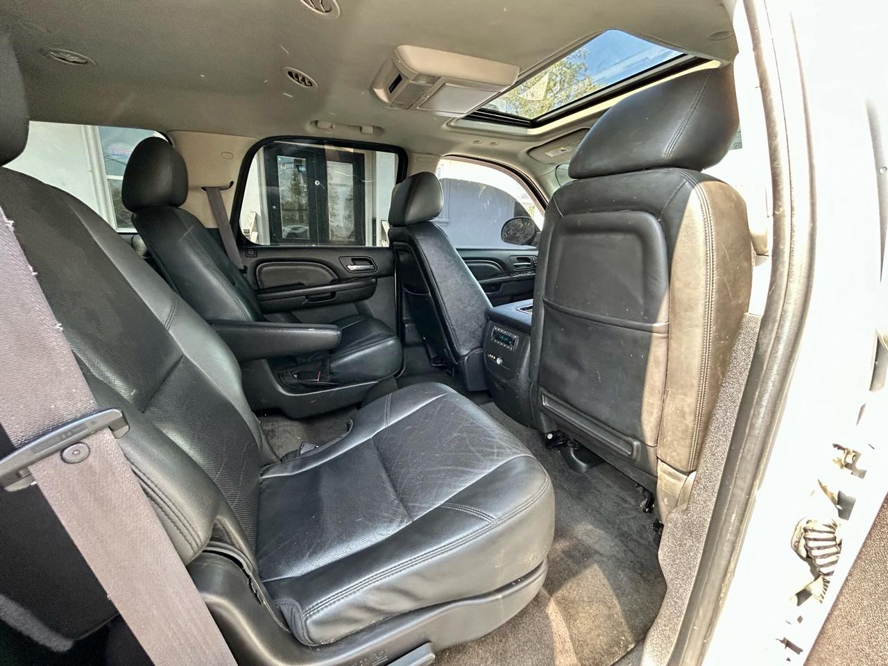 GMC Yukon Denali Denali 2011