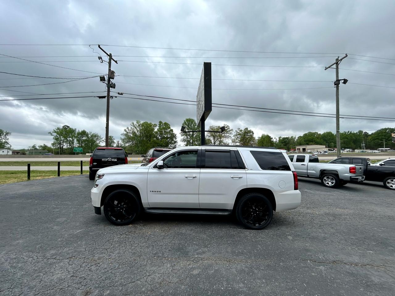 Chevrolet Tahoe  2016