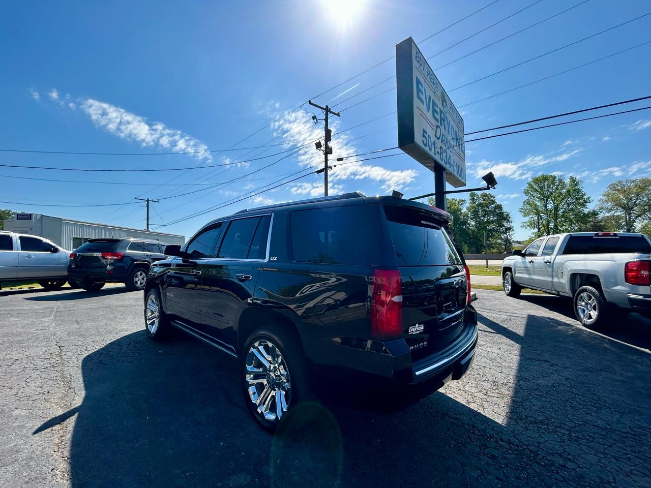 Chevrolet Tahoe  2015
