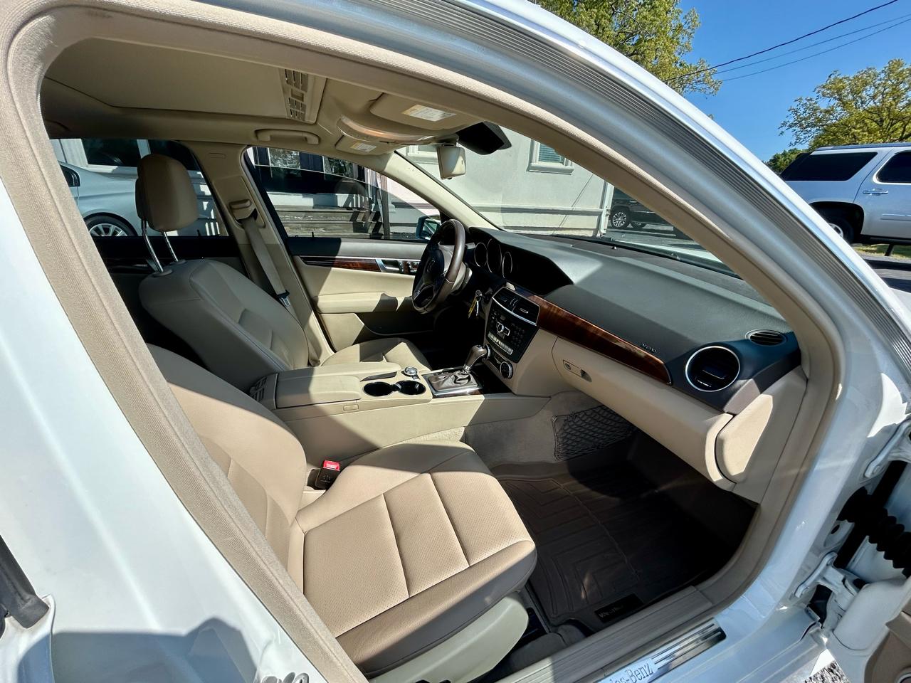 Mercedes-Benz C-Class  2014