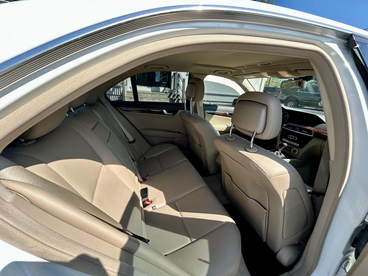 Mercedes-Benz C-Class  2014