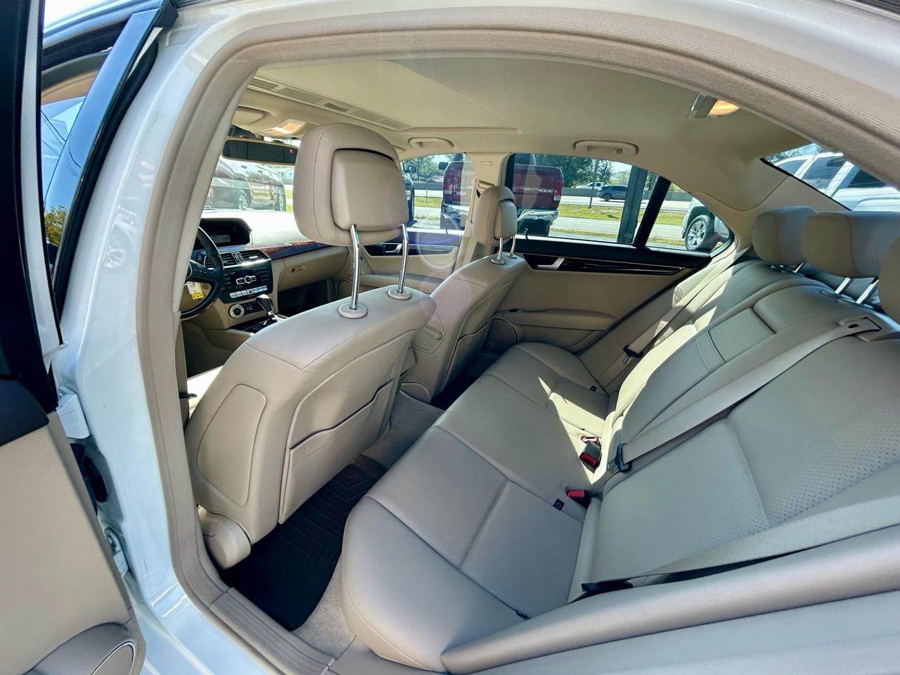 Mercedes-Benz C-Class  2014