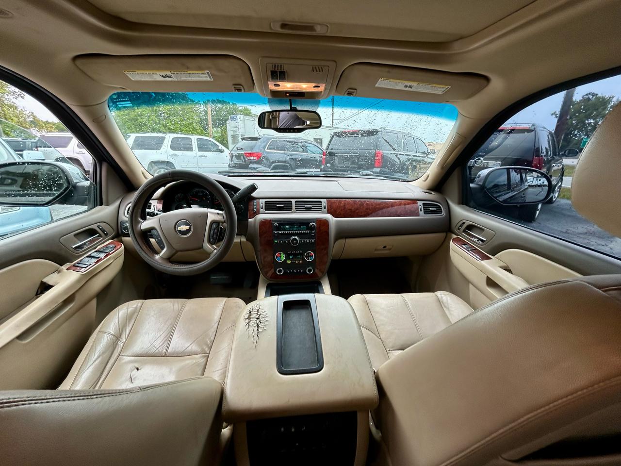 Chevrolet Tahoe  2013