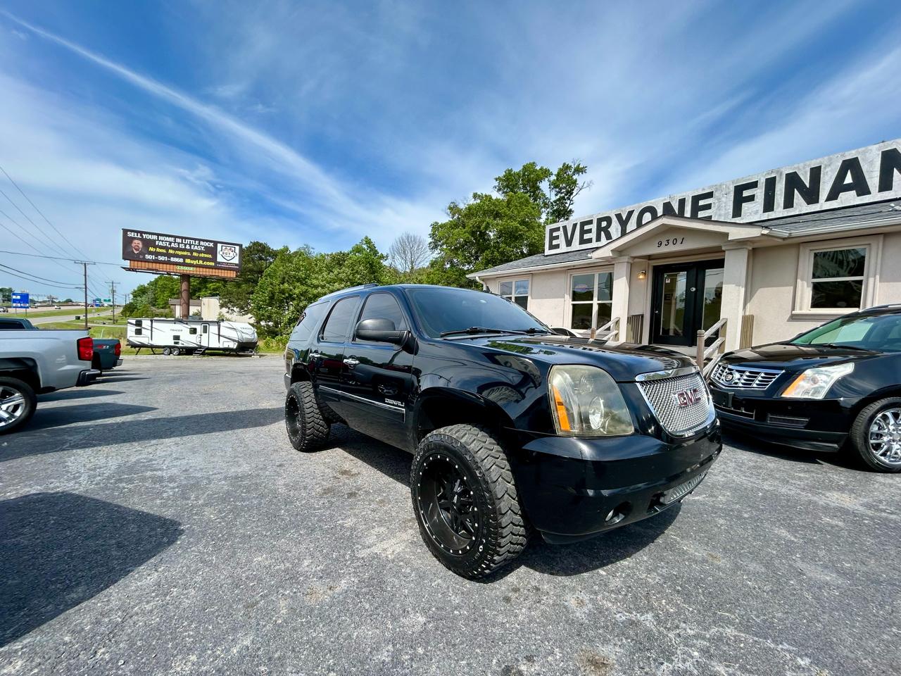 GMC Yukon Denali  2011