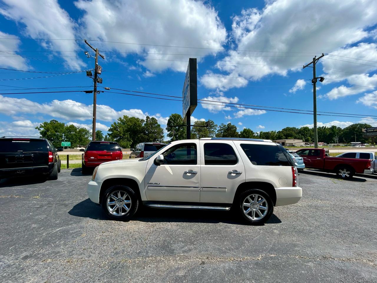 GMC Yukon Denali  2014