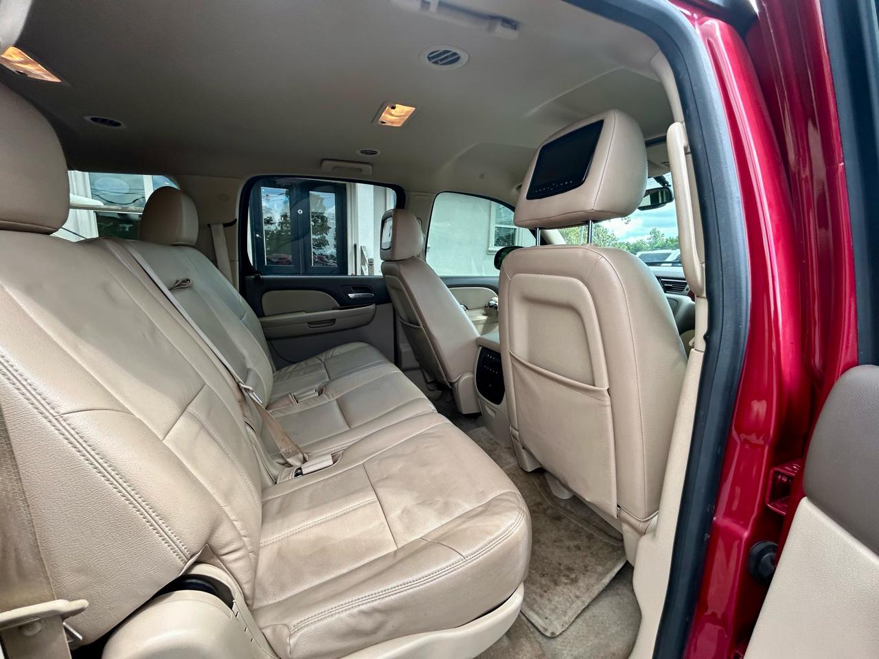 GMC Yukon XL 1500 SLE 2013
