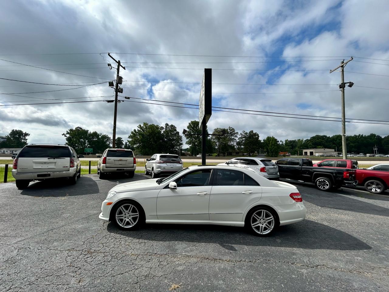 Mercedes-Benz E-Class E350 4MATIC 2011