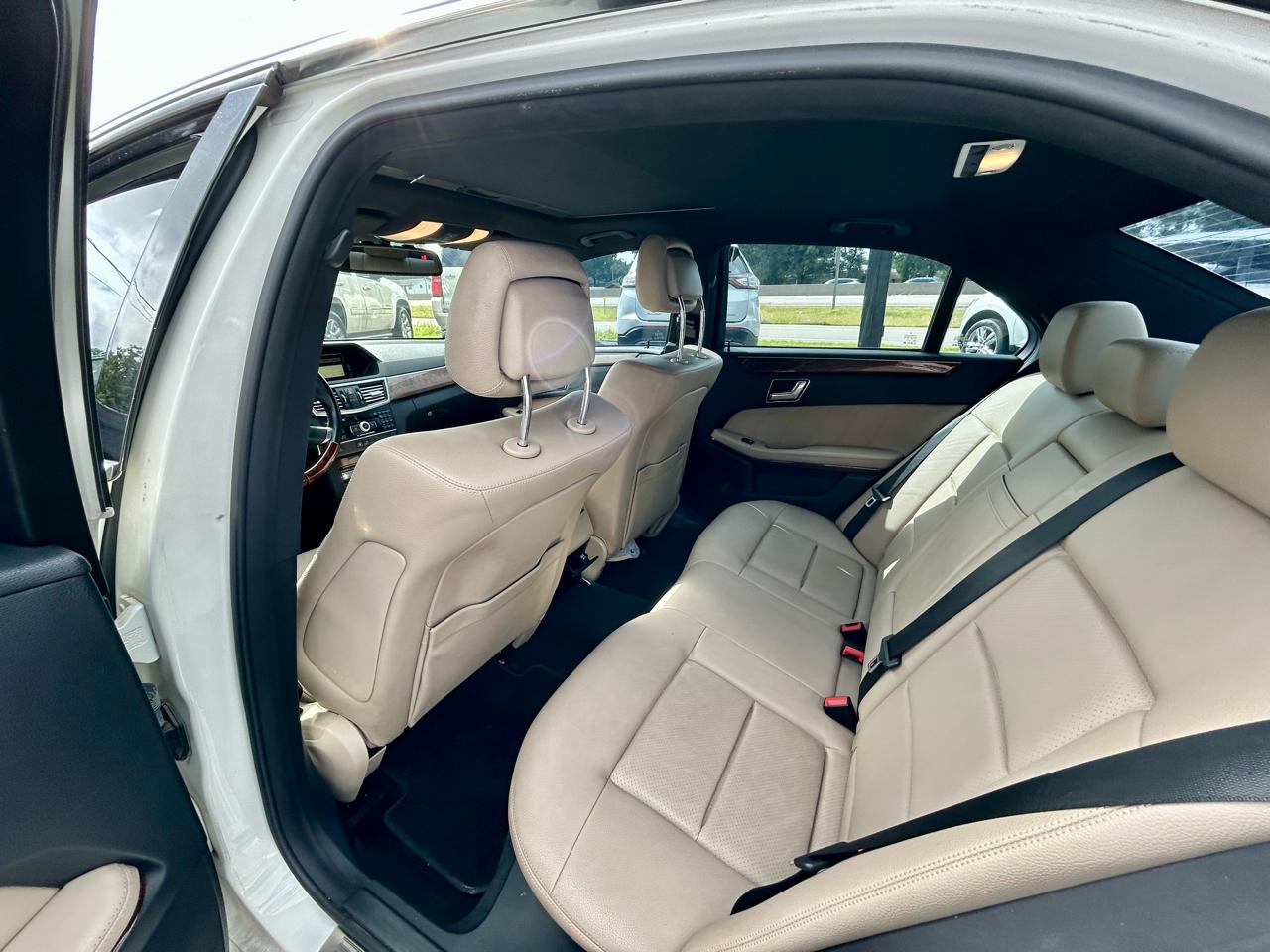 Mercedes-Benz E-Class E350 4MATIC 2011