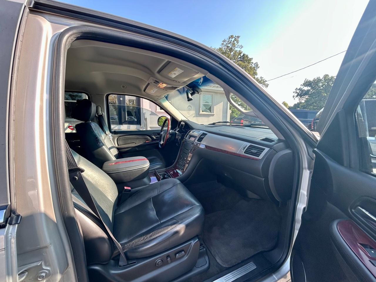 Cadillac Escalade  2007